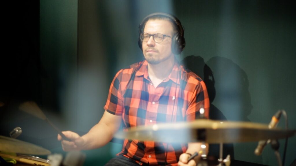 anton jarl recording day for album colours by ksenia parkhatskaya